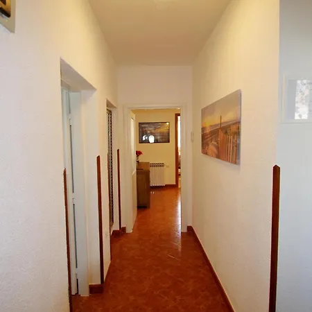 Alina And Mia Apartment *